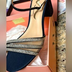 Nina dress shoes, navy, bling and beautiful.